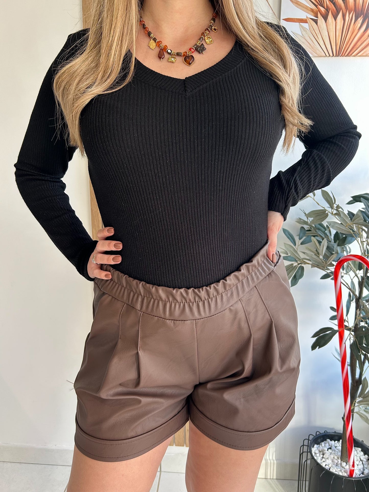 Top col V paillettes TALYA✨