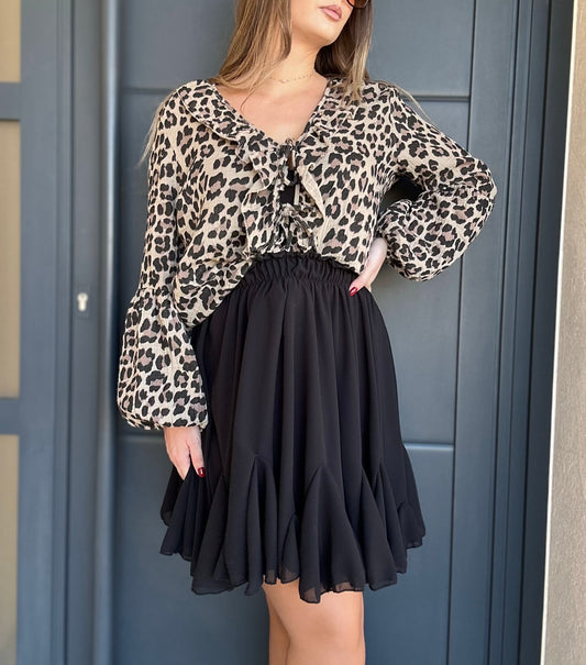 Petite jupe noire à volants JULIE ✨