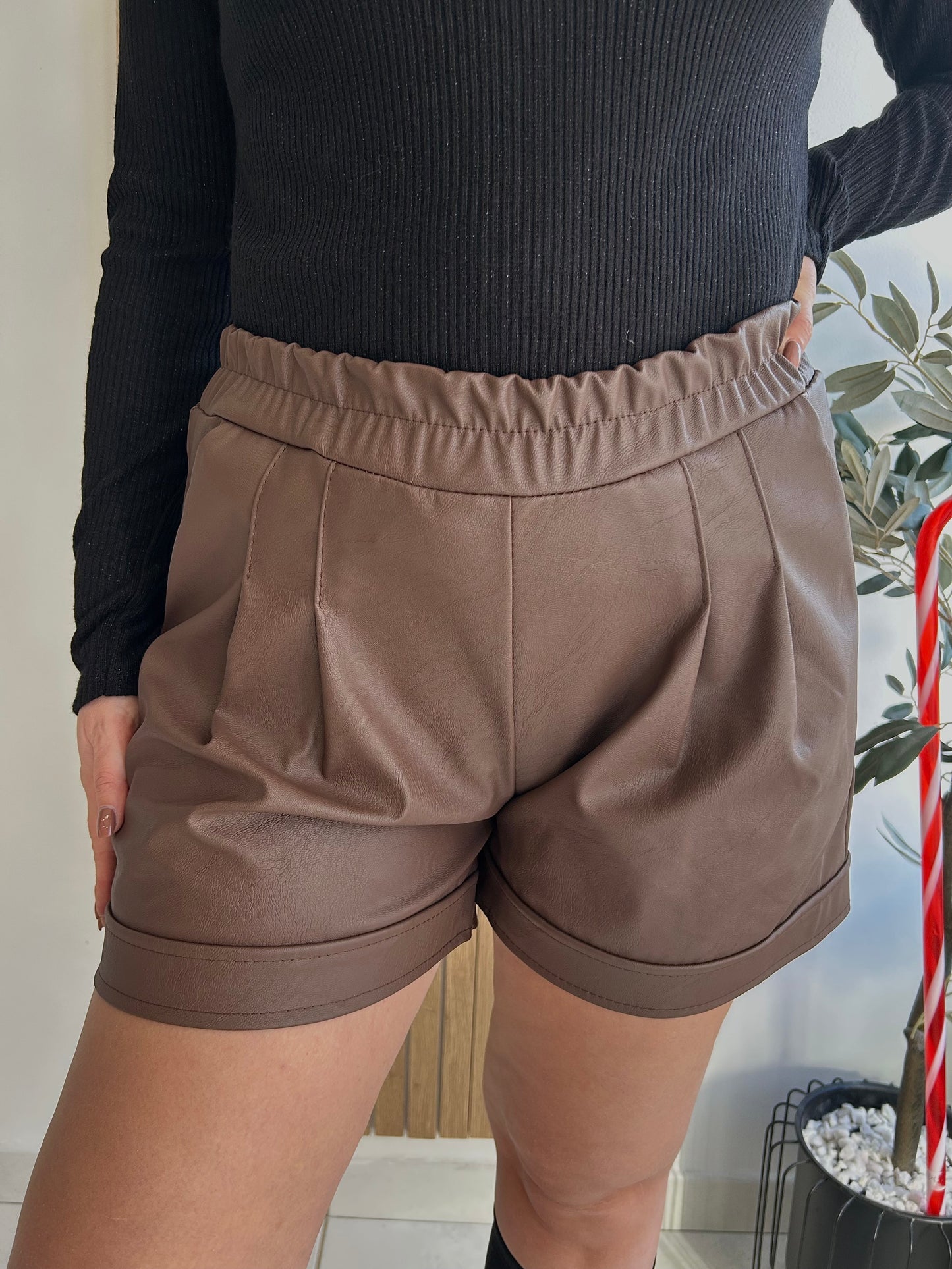 Short similicuir JOY✨